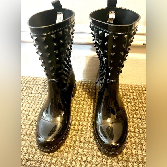 Capelli Black Studded Rain Boots size 10 - Picture 2 of 4